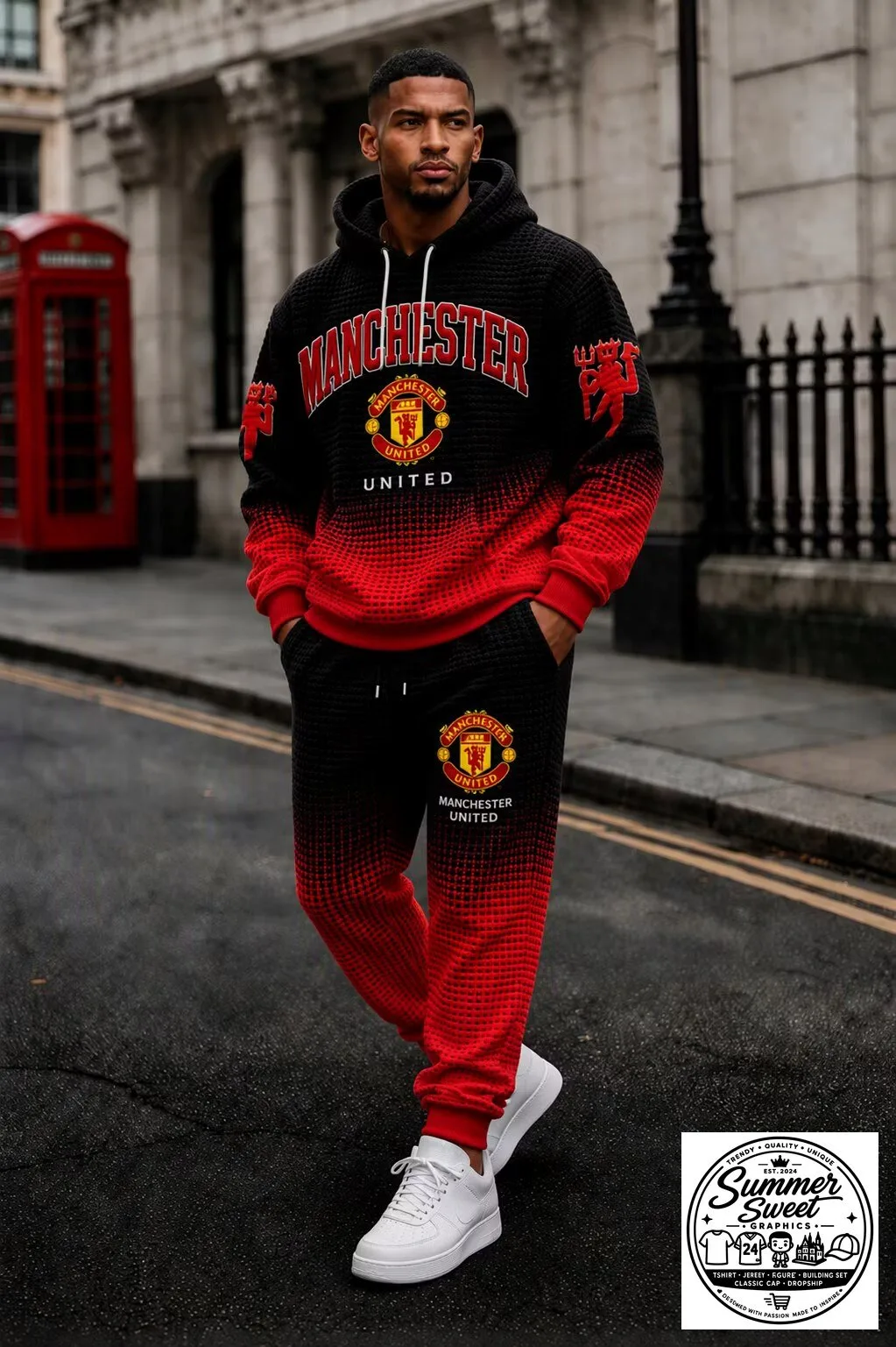 Manchester United Football Club Red Gradient Pullover Hoodie